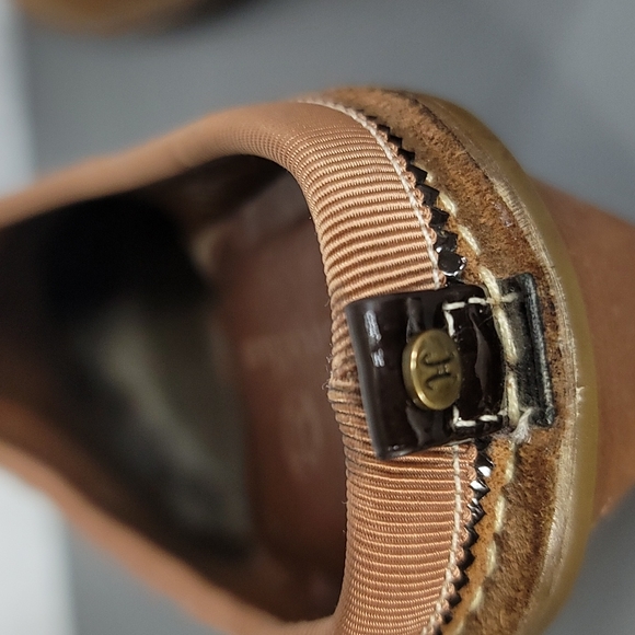 Cole Haan suede wedge mules size 9.5 great condition - Picture 6 of 11